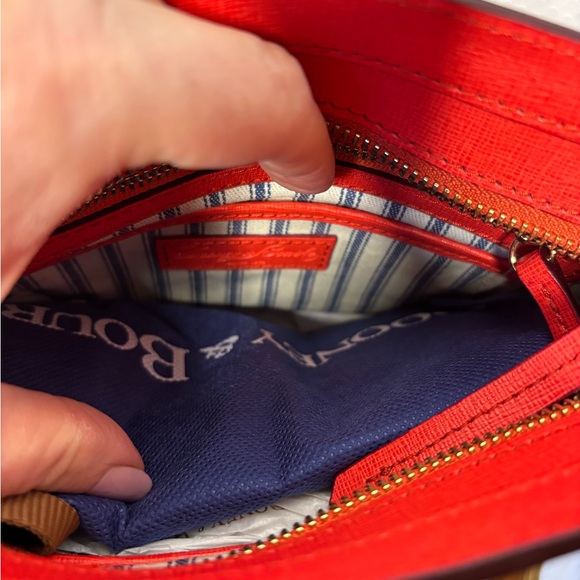 Dooney & Bourke Small Zip Convertible Crossbody/Shoulder Bag NWT - Picture 8 of 14